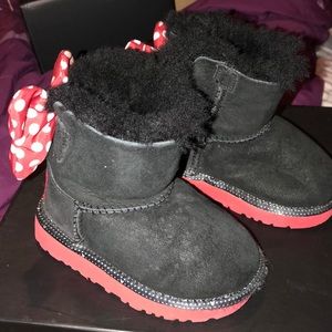 Minnie Mouse Ugg Boots